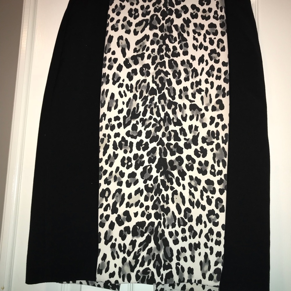 White House Black Market skirt